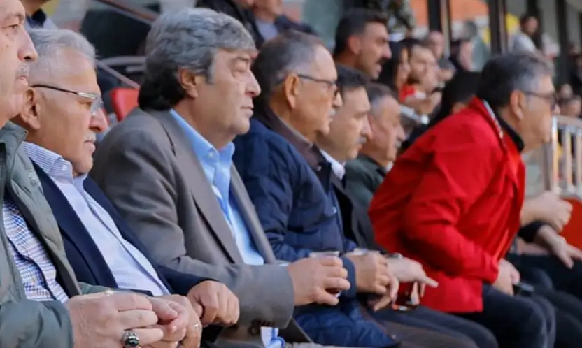 Mehmet Özhaseki'den aylar sonra bir ilk!
