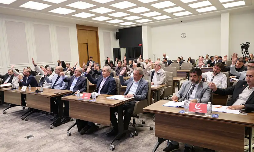 Melikgazi Meclisi'nde görev yapan 3 kişi partilerinden istifa etti!