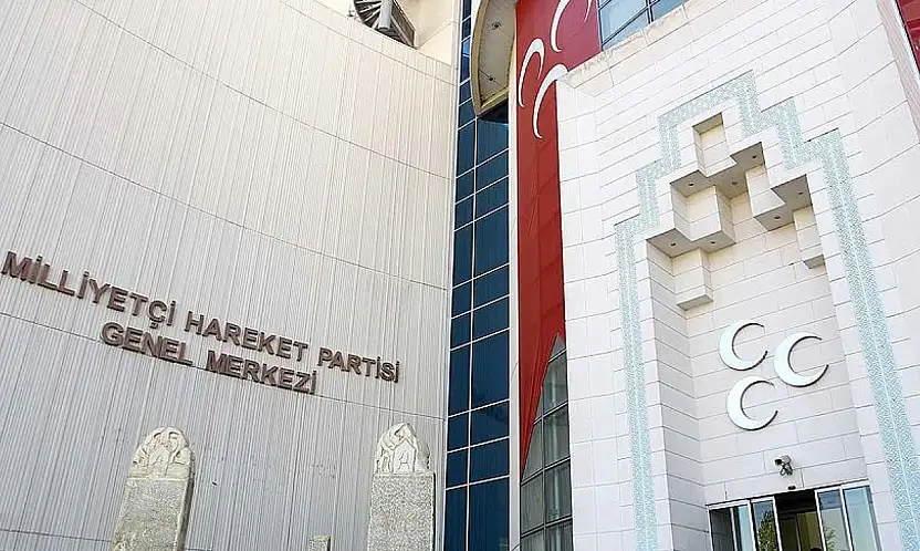 MHP'de bu kez görevden alma değil istifa geldi