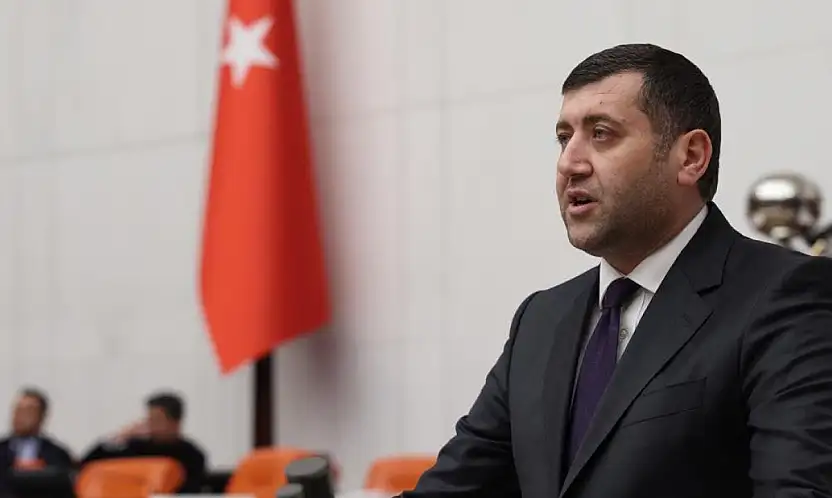 MHP Milletvekili Baki Ersoy'dan il yönetimine 'tezat ve çelişki' uyarısı