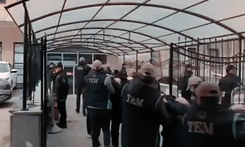 MİT ve Emniyet'ten kritik operasyon: 233 gözaltı