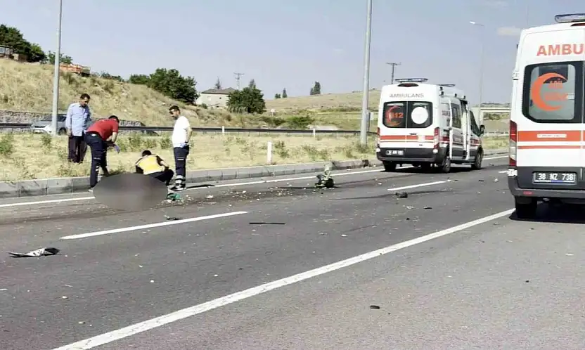 Kayseri'de motosiklet kazası can aldı