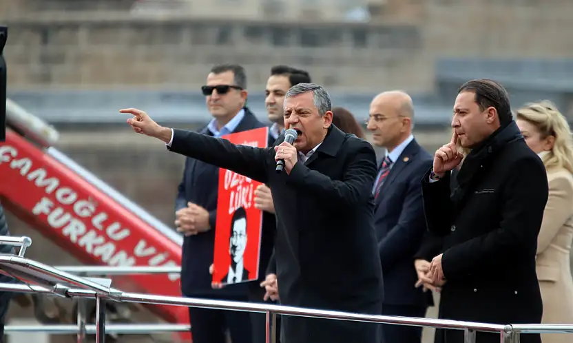 Özel: Asgari ücret AK Parti öncesi 7 çeyrek altın alıyordu, şimdi 2 çeyrek altın alıyor