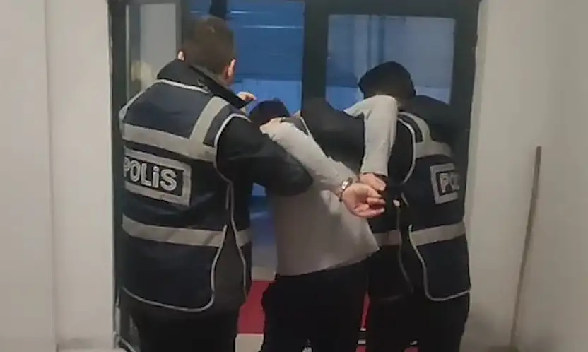 Özel ekip kurularak cinsel istismar suçundan aranan hükümlü yakalandı