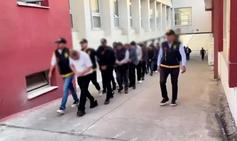 Sahte internet siteleriyle 1.8 milyarlık vurgun!