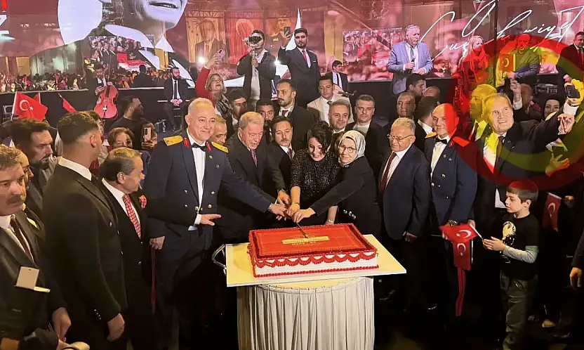 Süleyman Çetinsaya ilk kez Kayseri Cumhuriyet Resepsiyonu'nda. Peki neden ?