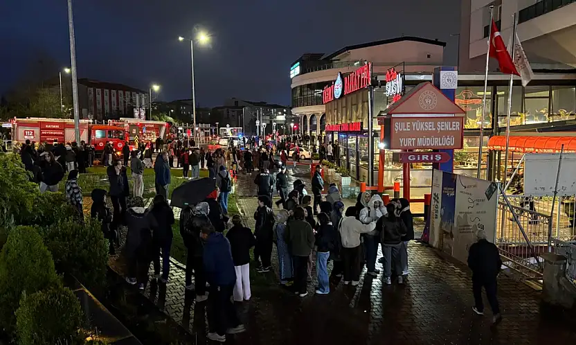 Talas'daki öğrenci yurdunda yangın paniği!
