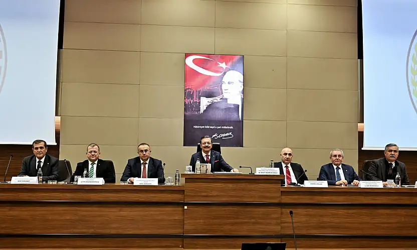 TOBB'un Kayserili Başkanı Hisarcıklıoğlu'ndan acı itiraf: Kayseri'yi geçtiniz