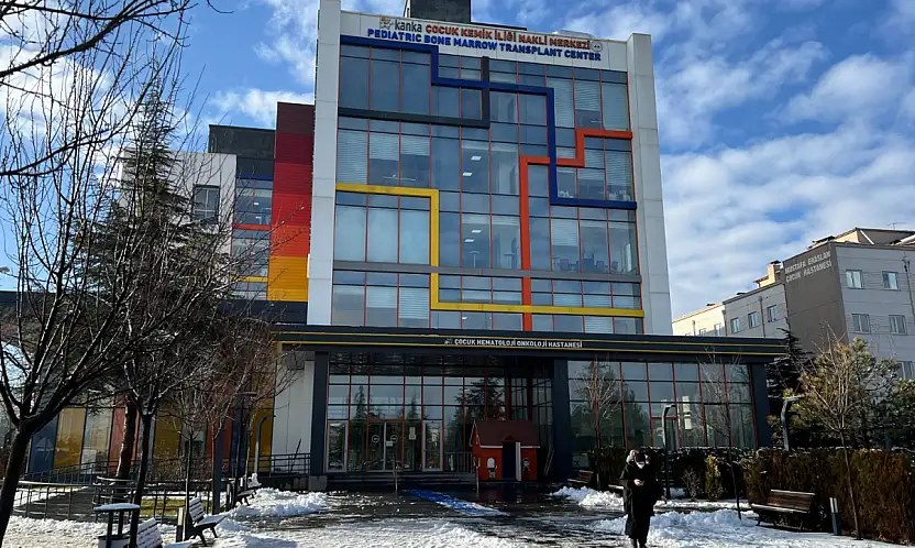 Tramvay ve duraklarda unutulan 185 bin liralık eşya umut oldu!