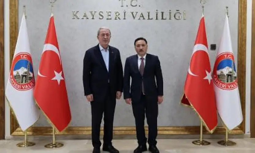 Vali Çiçek Kayseri'de kalacak mı, gidecek mi? Akar'ın sözleri heyecan yarattı