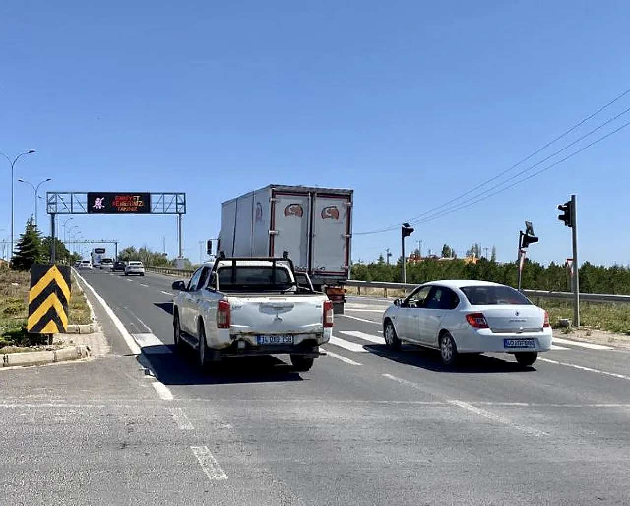 Ankara - Kayseri yolunda memlekete dönüş yoğunluğu!