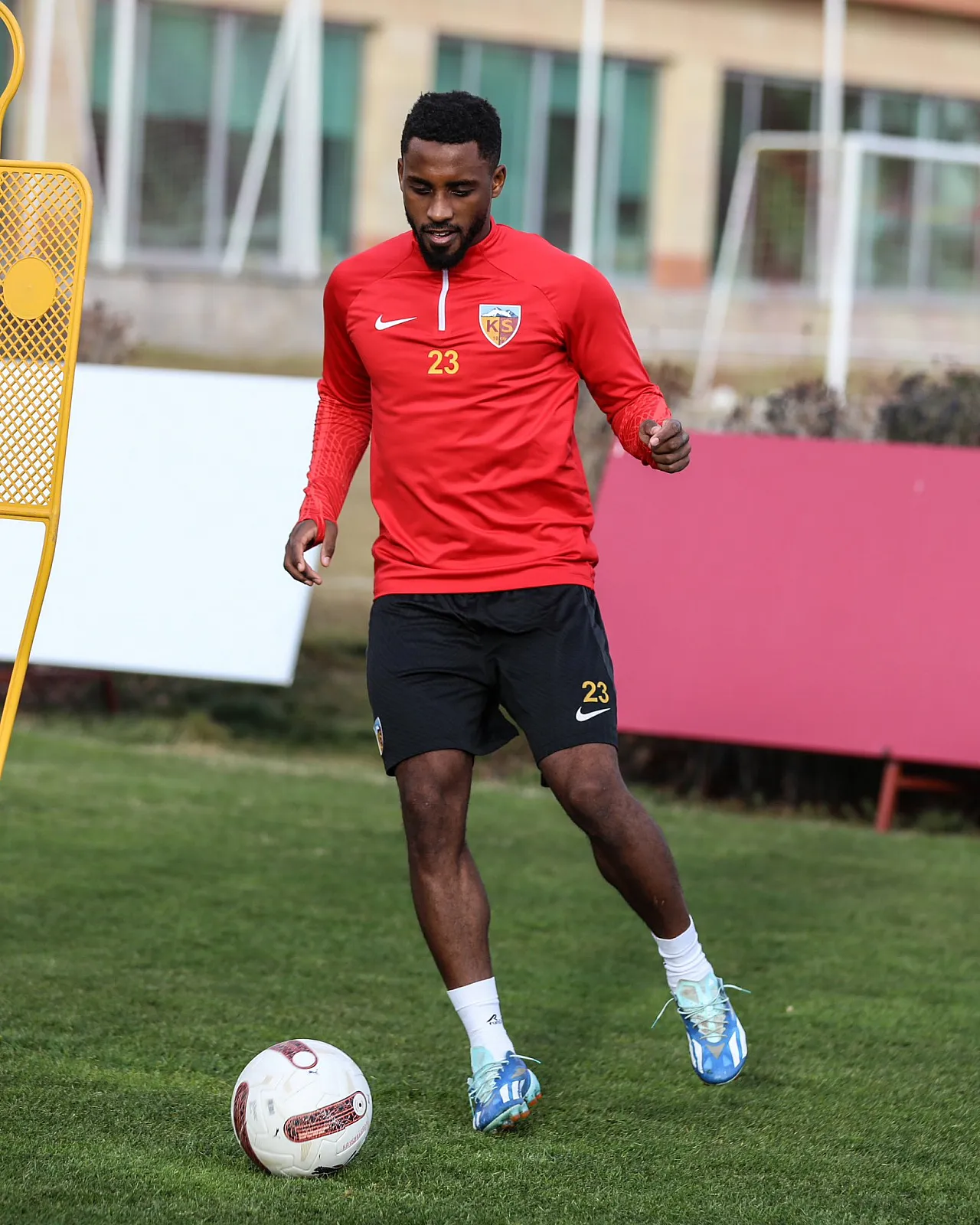 Kayserispor'da hazırlıklar sürüyor