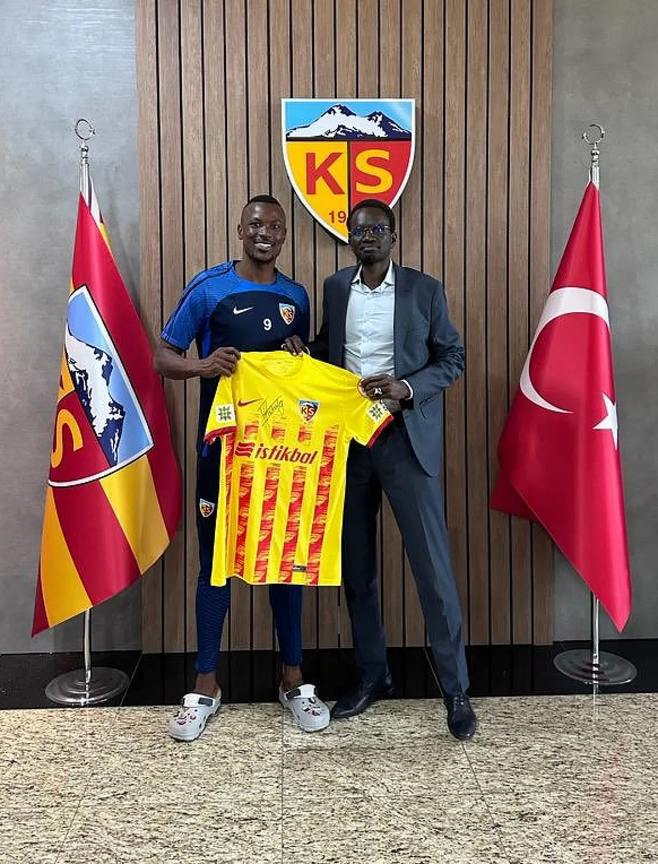 Gueye ve Mbaye Diagne'den, Mame Thiam'a ziyaret!