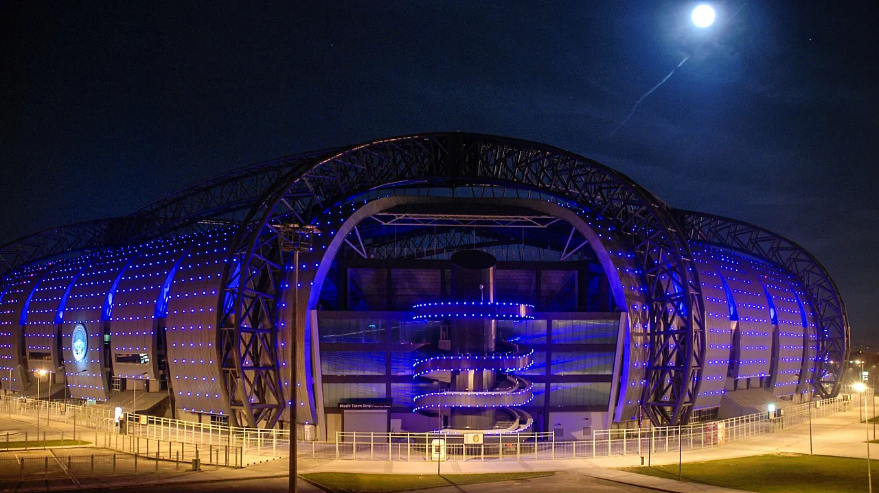 Kayserispor'un sahasında 'güvenlik zaafiyeti' var! Dikkat çeken raporla ilgili yeni gelişme