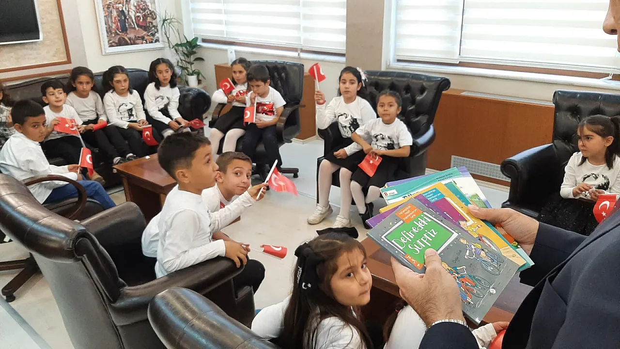 Öğrencilerden Kaymakam Fatih Güner'e ziyaret