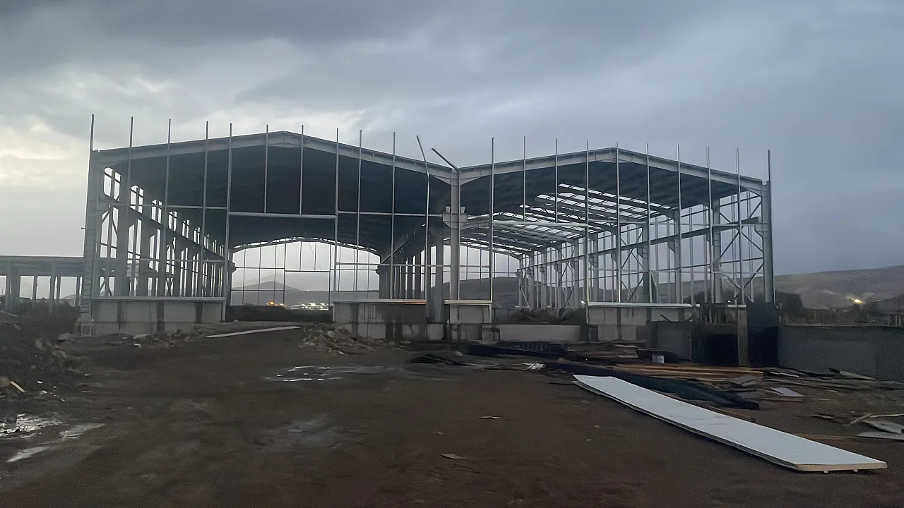 Kayseri'yi sarsan fırtına eceli oldu