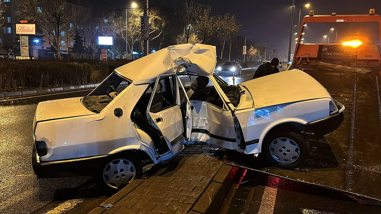 Korkutan kaza: 2'si çocuk 4 kişi yaralandı