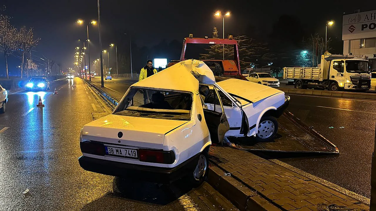 Korkutan kaza: 2'si çocuk 4 kişi yaralandı