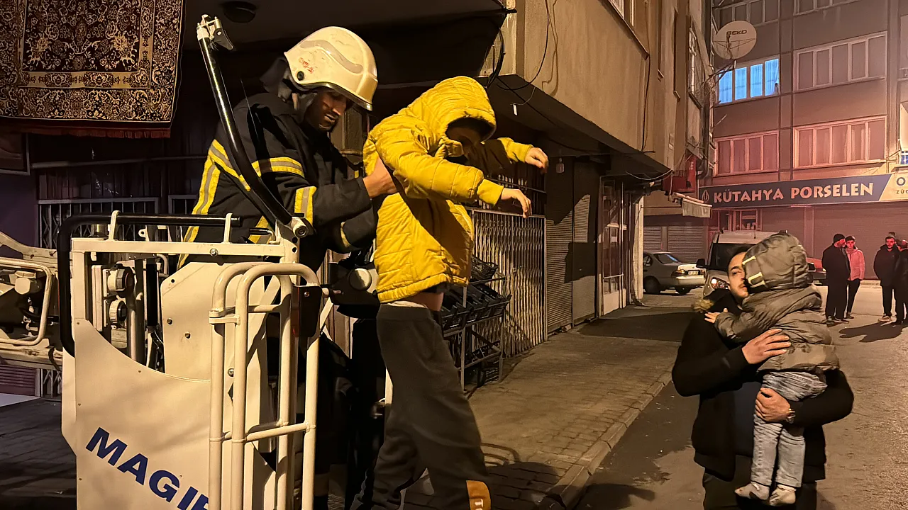 İtfaiye ekipleri vatandaşı kurtardı
