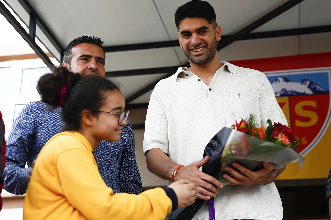 Öğrenciler ile bir araya geldiler...