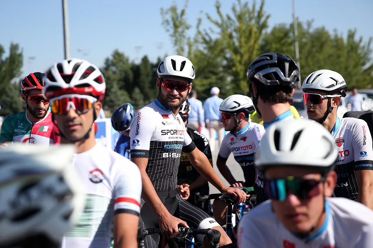 Erciyes uluslararası yol ve dağ bisikleti yarışları!