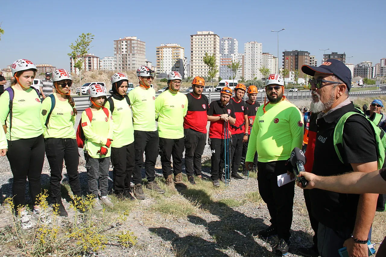 Kayıp genci arama çalışmaları sürüyor