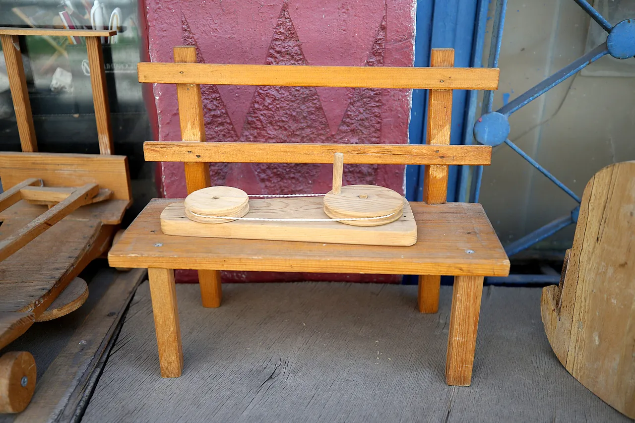 Karasabandan at arabasına, su testisinden düvene...