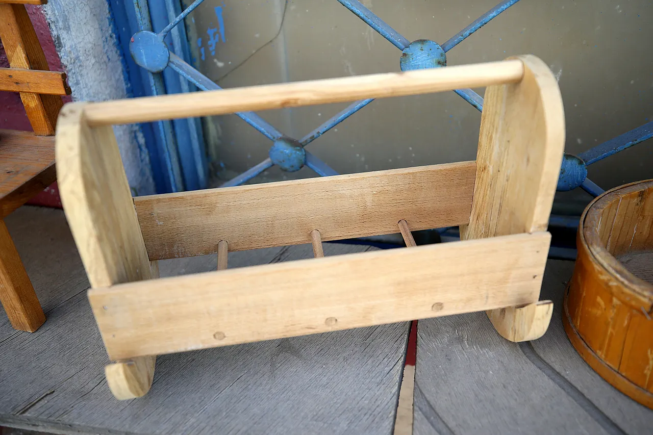 Karasabandan at arabasına, su testisinden düvene...