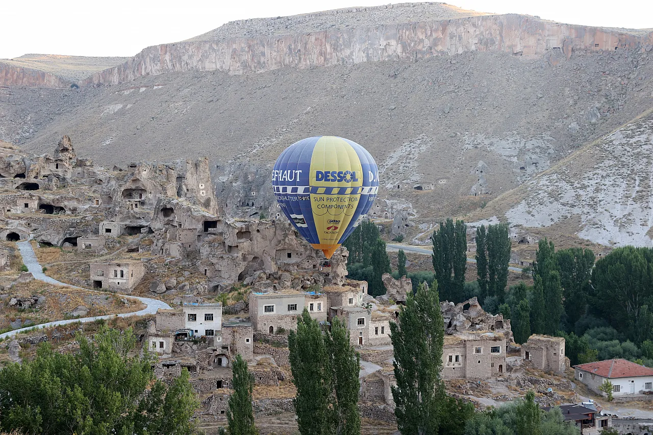Kapadokya'nın giriş kapısı Soğanlı'dan bu yıl kaç sıcak hava balon uçuşu yapıldı?