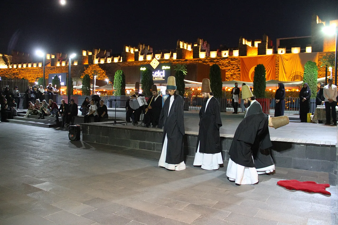 Kayseri'de Mevlit Kandili programı...