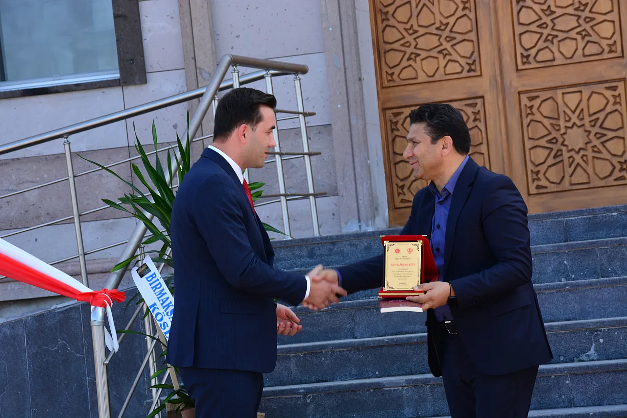 Yahyalı'da Hacı Abdurrahman Hoca Camisi ibadete açıldı