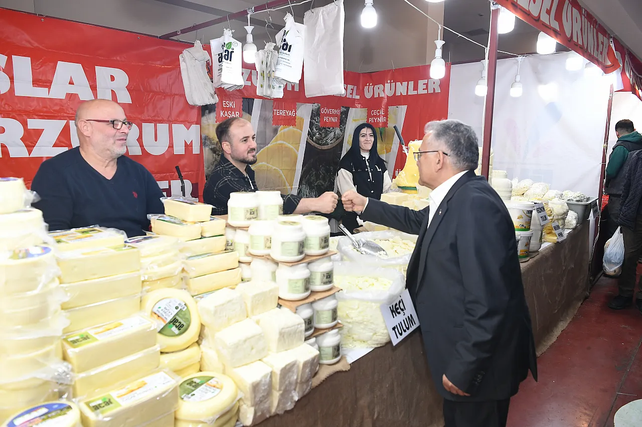 Başkan çocuklara bakın ne hediye etti