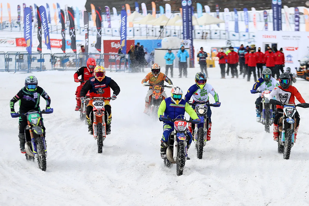 Erciyes'te nefes kesen yarış sona erdi