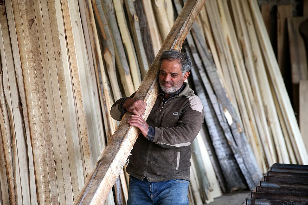 Engelli olmasına rağmen pes etmedi! 44 yıldır sevgiyle yapıyor!