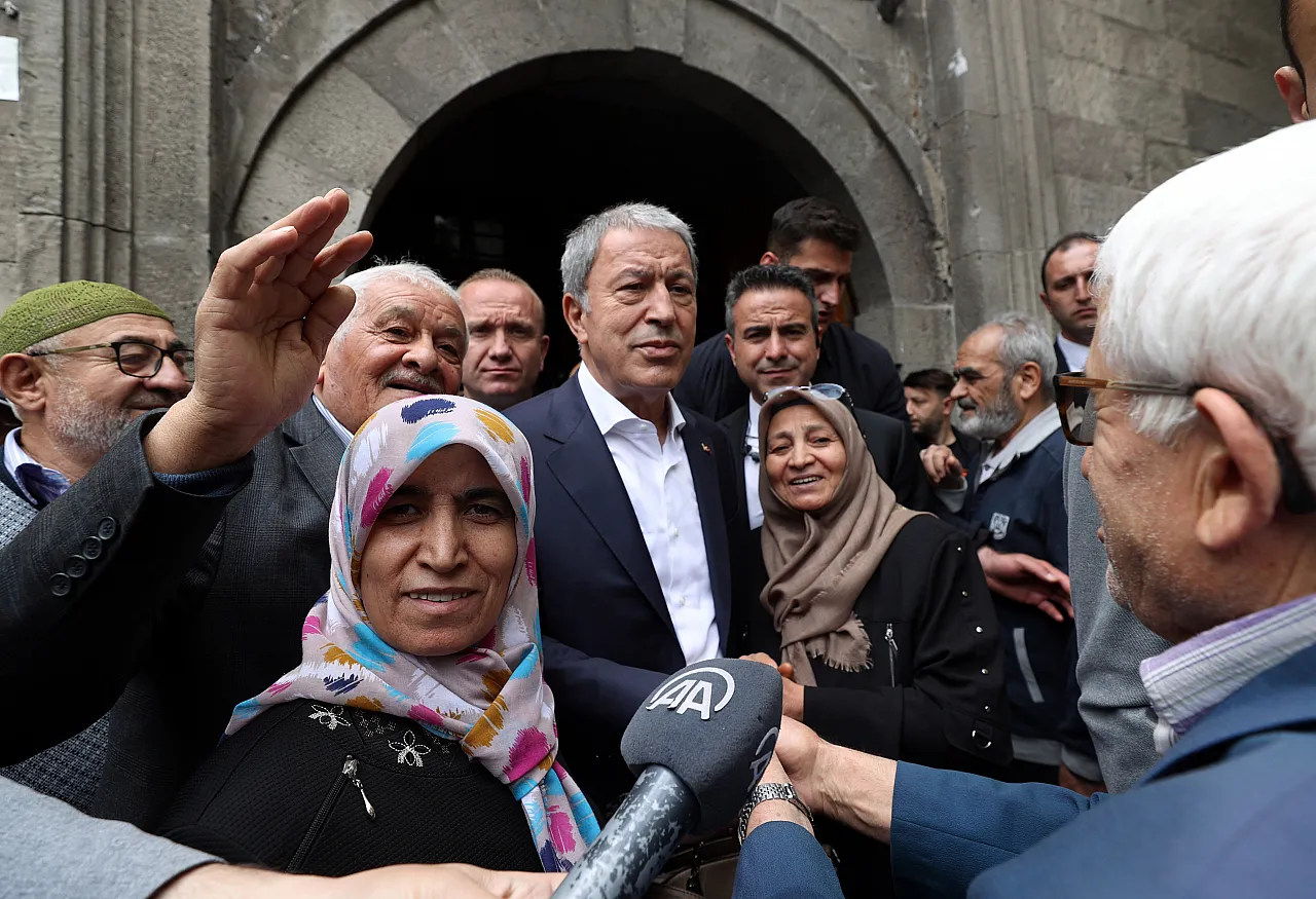 'Ya teslim olacaklar ya da gömülüp gidecekler'