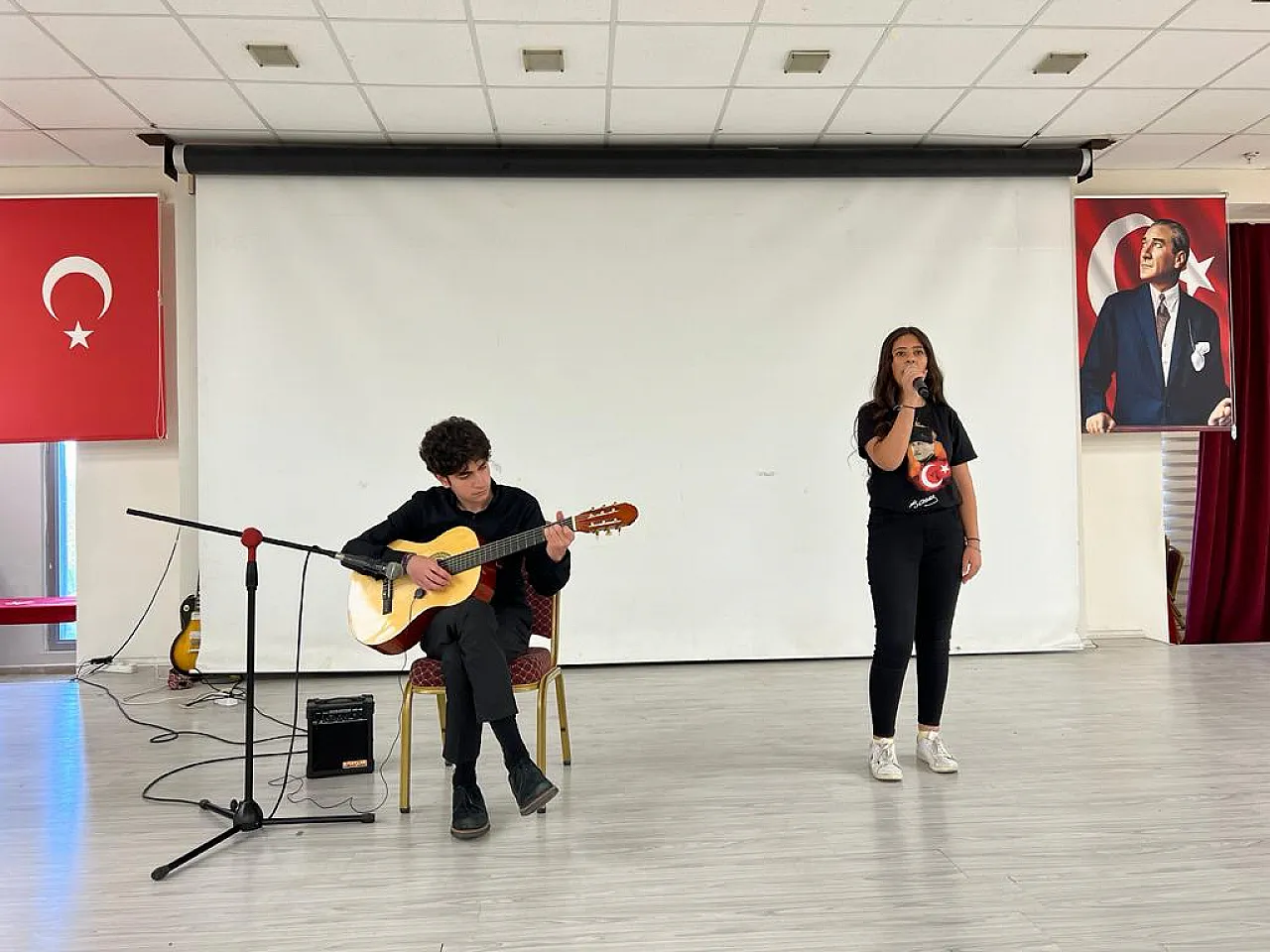 Yeşilhisar'da Öğretmenler Günü böyle kutlandı