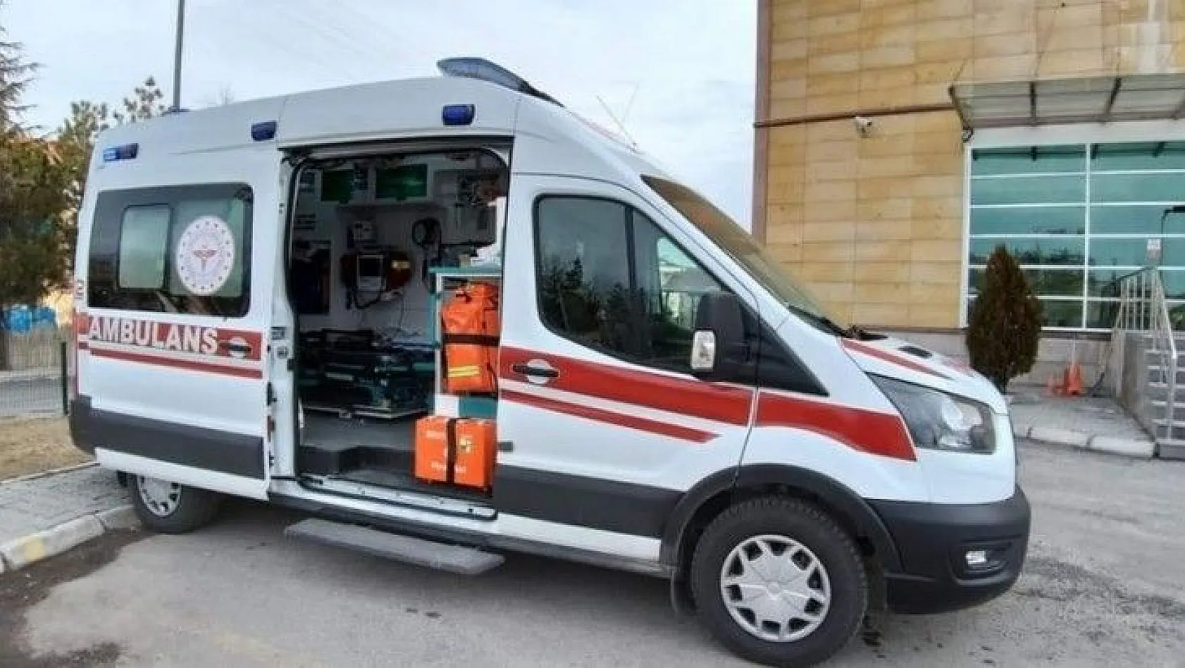 Tomarza 4X4 tam donanımlı ambulansa kavuştu