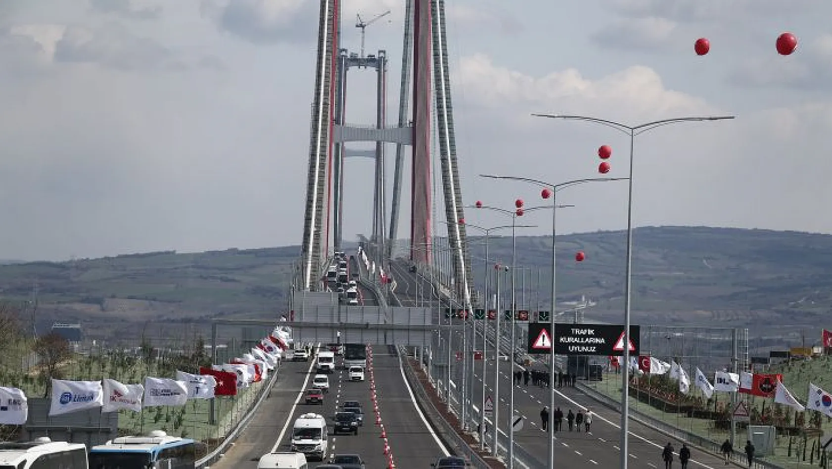 915 Çanakkale Köprüsü açıldı