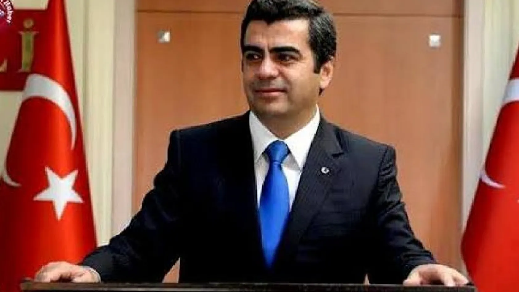Kayseri'nin eski Valisi Orhan Düzgün'e şok