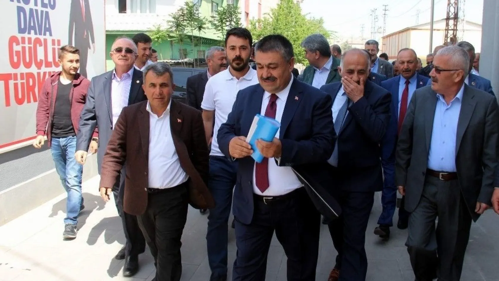 Abdülkadir Güneş AK Parti'den milletvekili aday adayı oldu