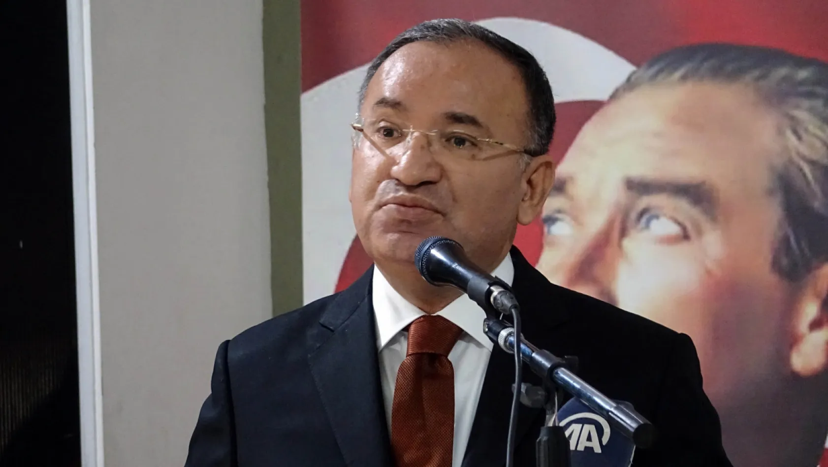 Adalet Bakanı Bozdağ'dan Mersin'deki polisevi saldırısına ilişkin açıklama