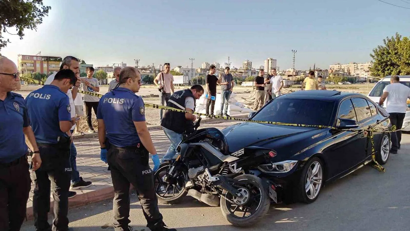 Adana'da kadın meselesi yüzünden çıkan kavgada silahlar konuştu: 1 ölü, 1 yaralı