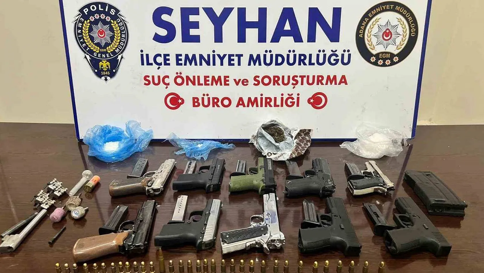 Adana'da silah ticareti yapan kişilere operasyon: 3 gözaltı