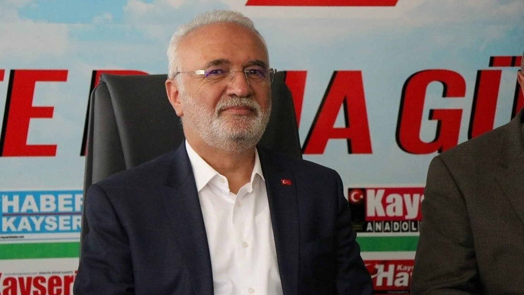 AK Parti Grup Başkanvekili Mustafa Elitaş:
