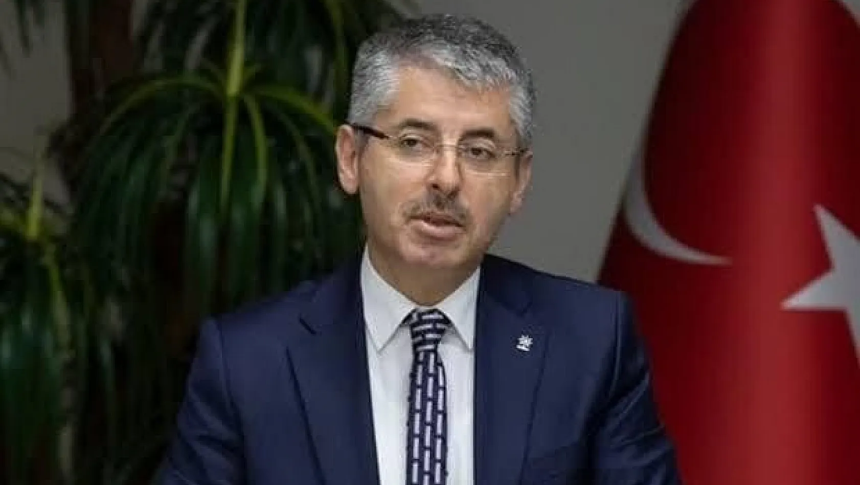 AK Parti İl Başkanı Çopuroğlu, 'CHP'nin asıl sorunu sorumsuz yöneticilerdir'
