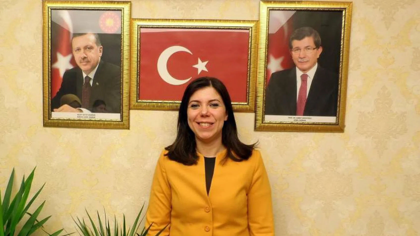 AK Parti Kayseri  eski  Milletvekili Bakır, gemileri yaktı