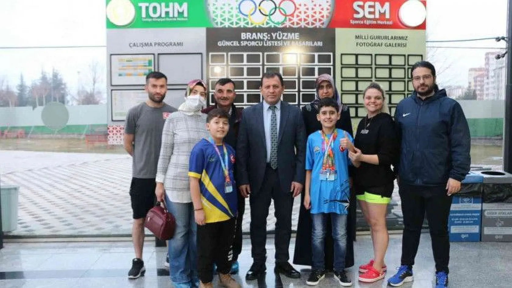 Ali İhsan Kabakcı'dan şampiyonlara ziyaret