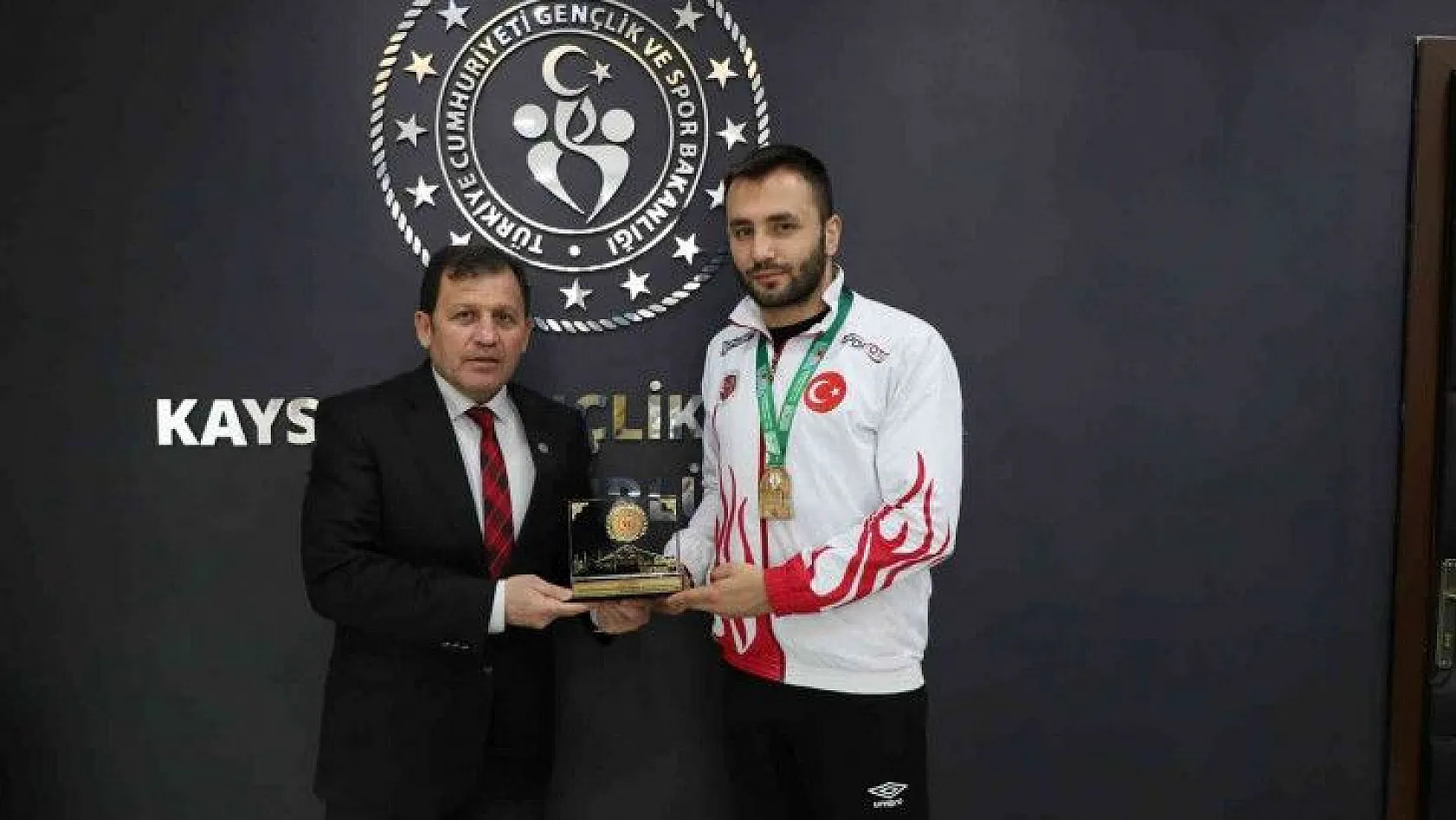 Avrupa Şampiyonlarından Ali İhsan Kabakcı'ya ziyaret