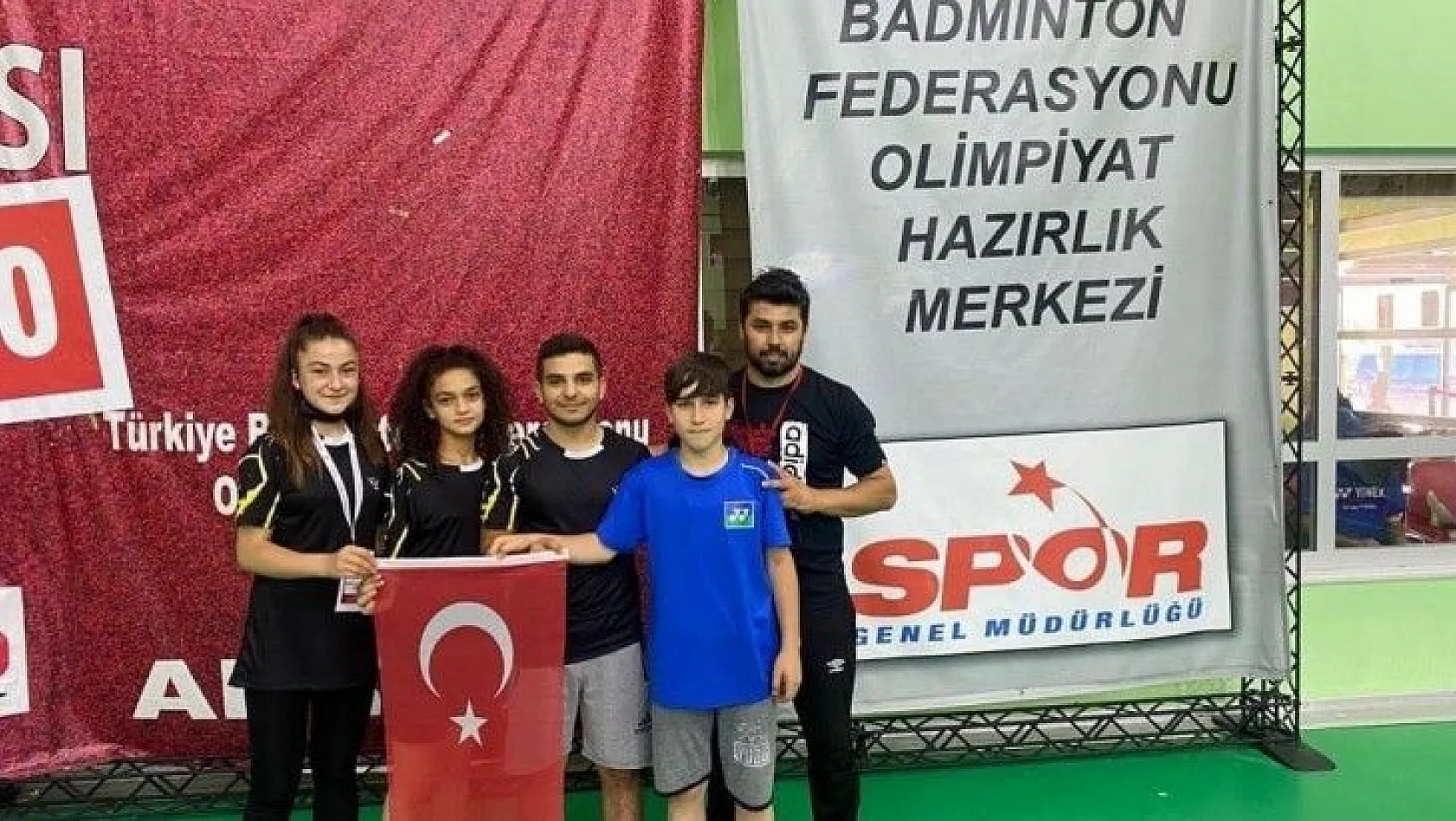 Badmintonda Kayseri'den 7 sporcu Türkiye'yi temsil edecek
