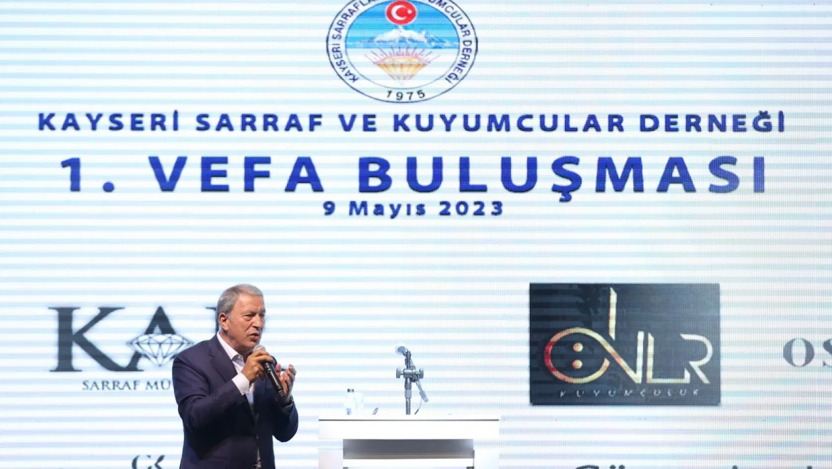 Bakan Akar Kayseri Sarraf ve Kuyumcular Derneği 1. Vefa Buluşması'na katıldı...